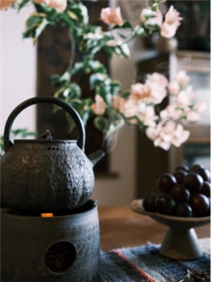 Trà tắm trà bằng gang