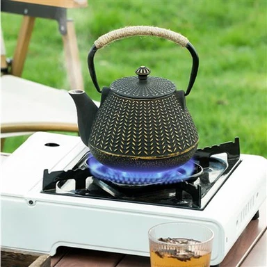 Ấm trà gang phương Đông